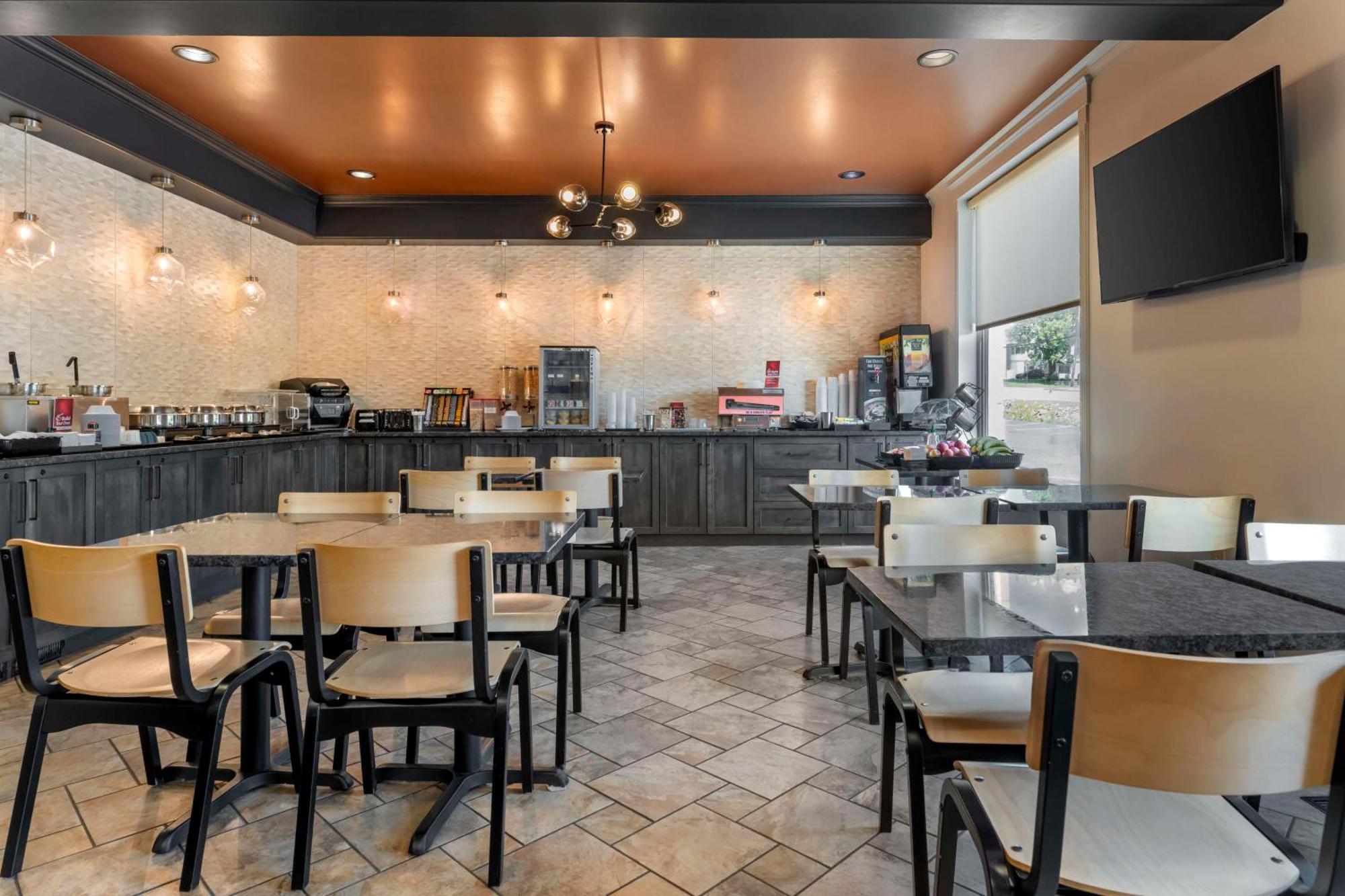 Best Western Plus Edmundston Luaran gambar